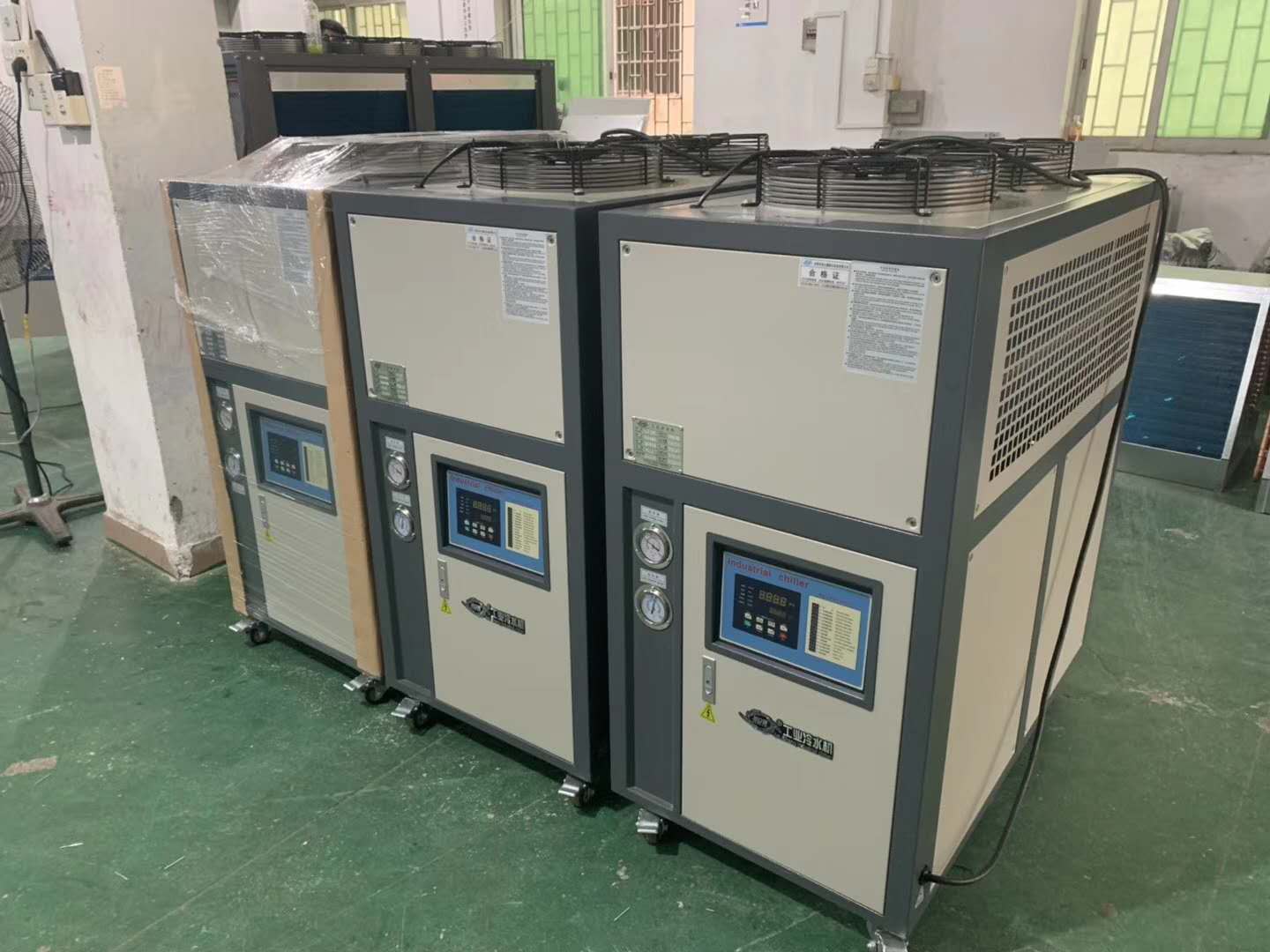 上海風(fēng)冷冷水機(jī)